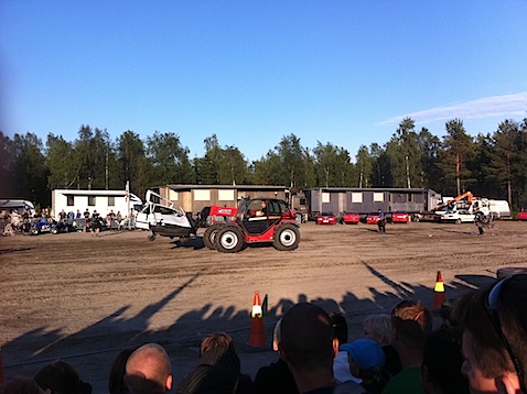 Monster Truck 20110704 - 17.JPG